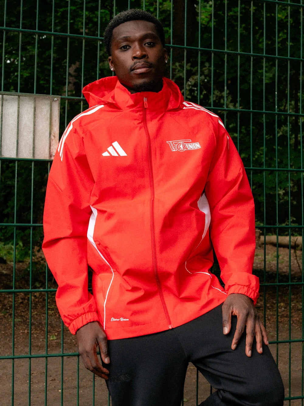 Chaqueta adidas para todo tipo de clima, roja - Equipo 25/26