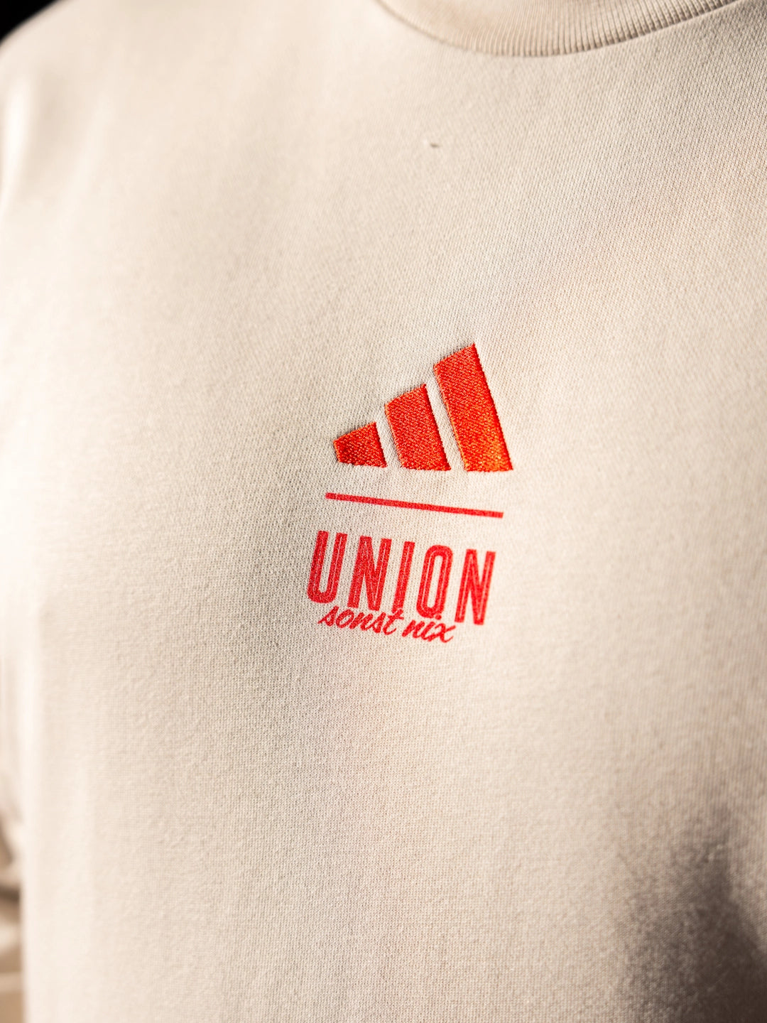 adidas Sweater Union, sonst nix
