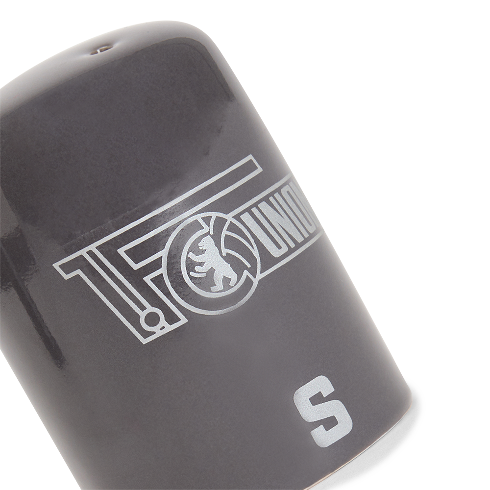 Salz- und Pfefferstreuer Logo