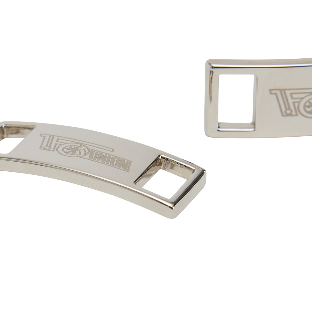 Schnürsenkelclips Logo