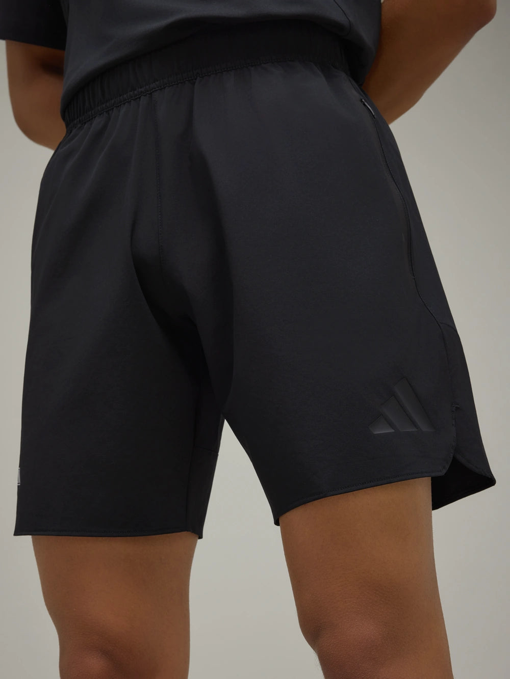 adidas Ausgehshorts schwarz - Team 26/27